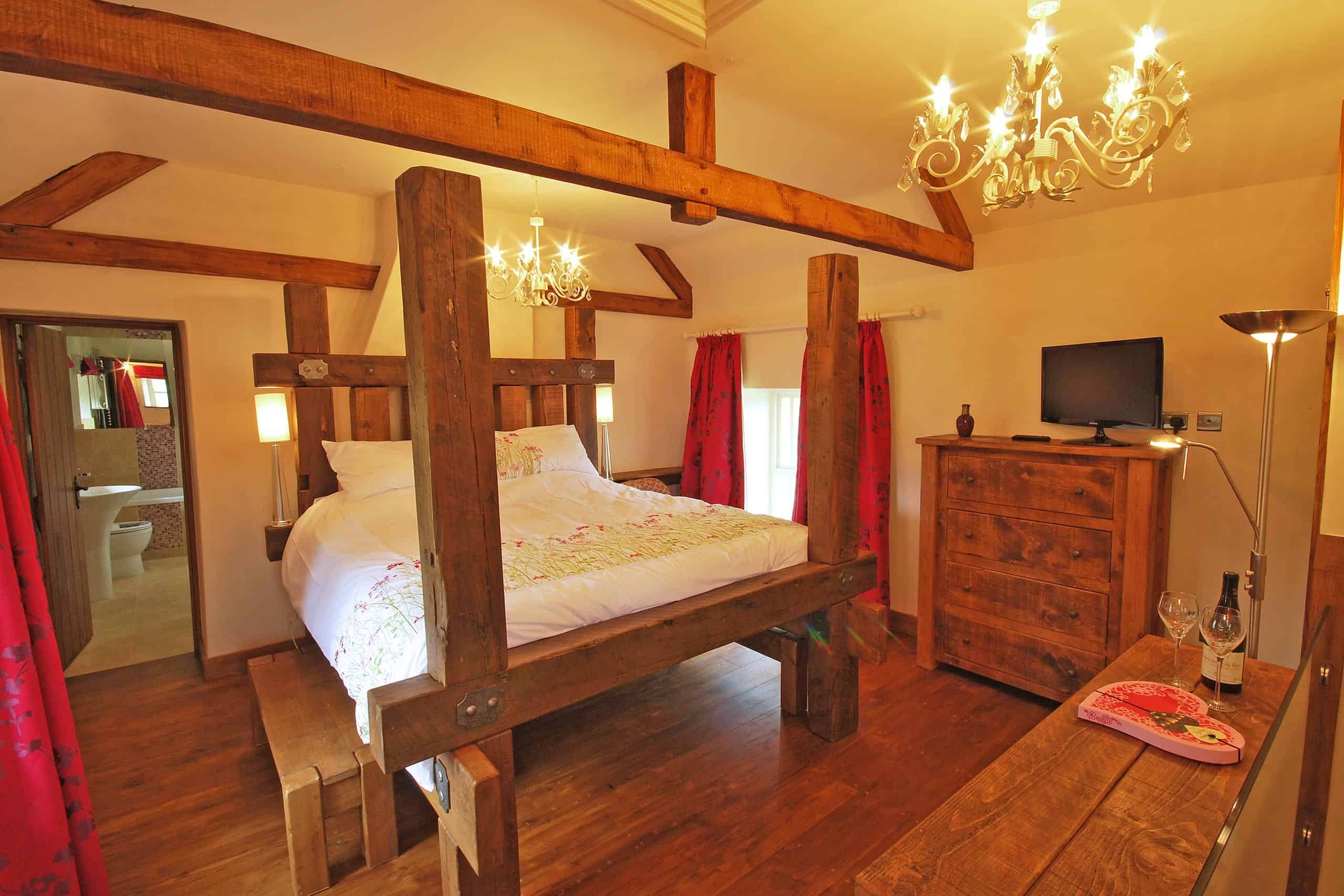 Heather Cottage Bedroom