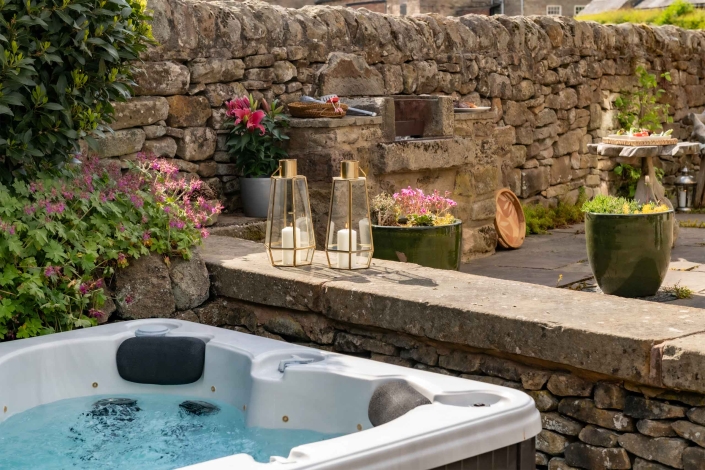 Heather-Cottage-Hot-Tub-and-BBQ Heather cottage hot tub and BBQ