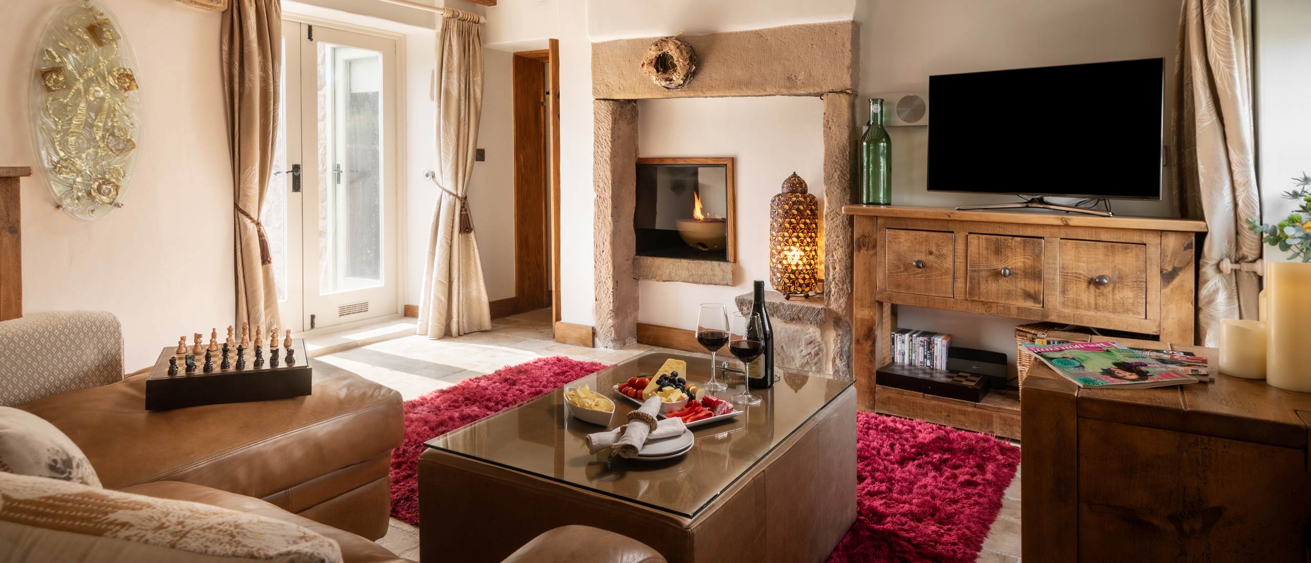 Luxurious lunge in self catering cottage Peak District
