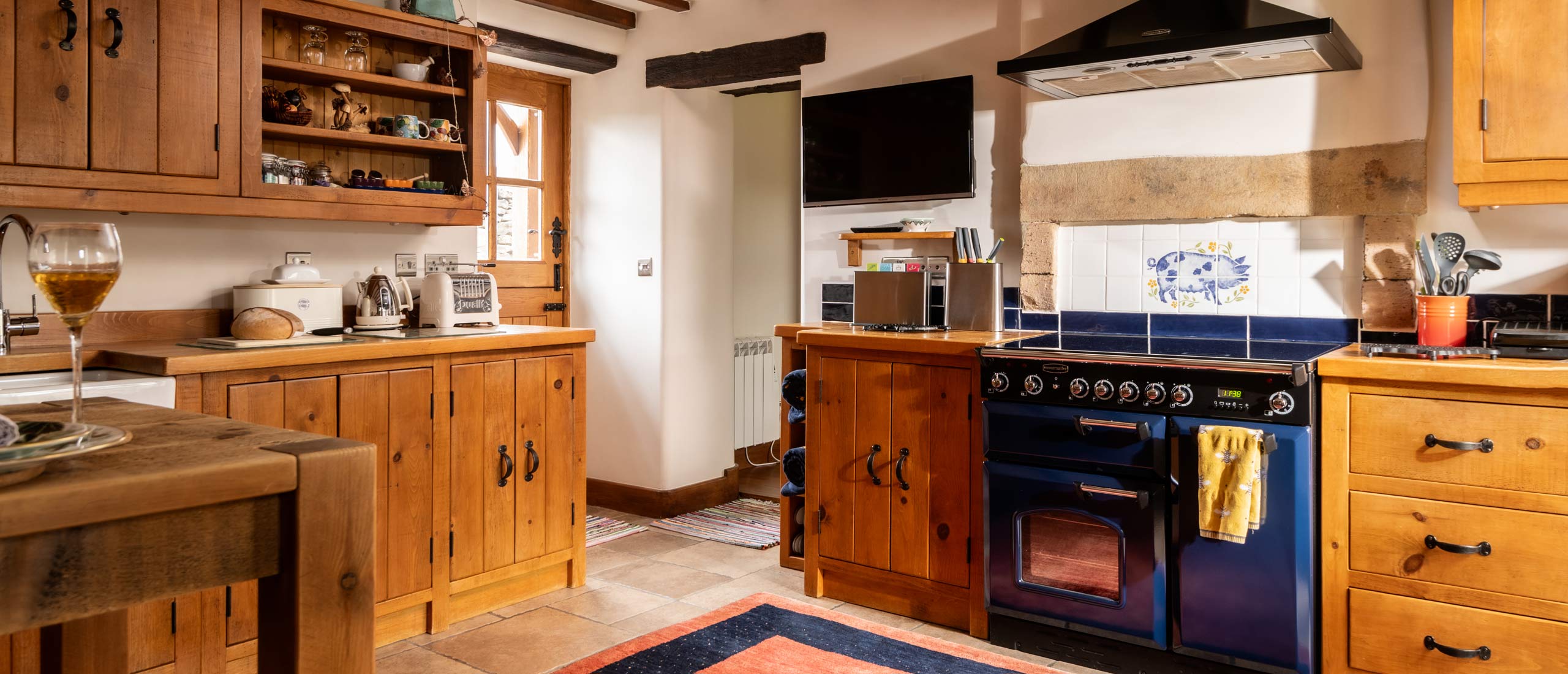 Self-catering cottage kitchen