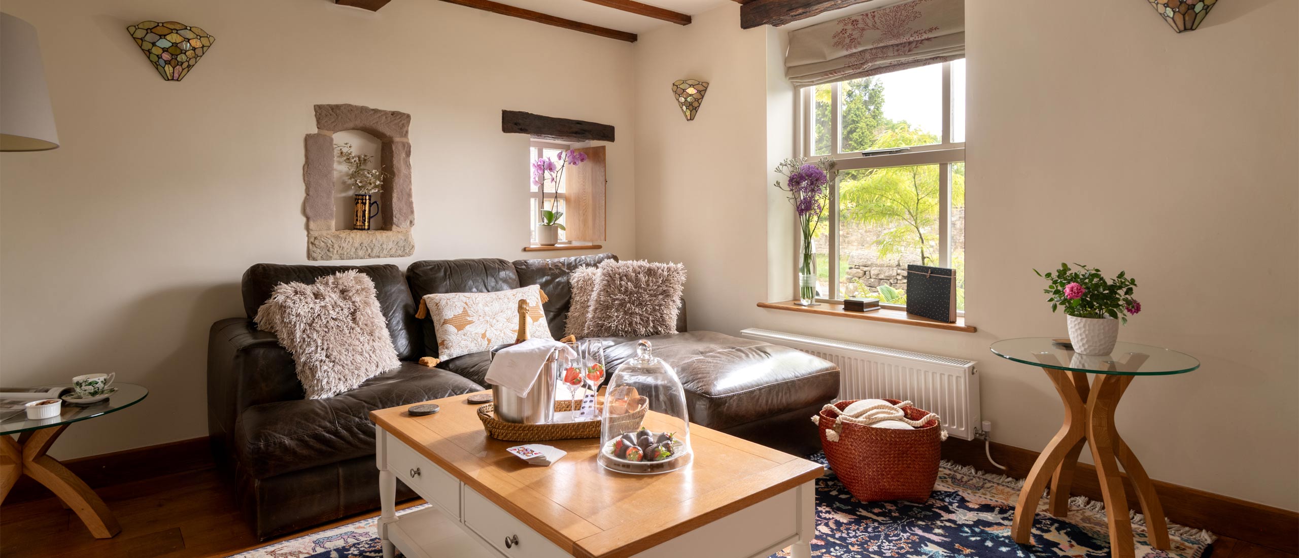 Lounge at self-catering cottage Ashbourne