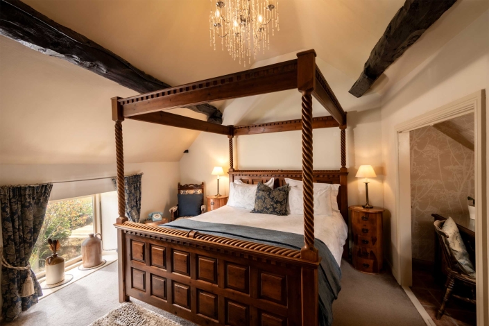 Dannah Farm Sycamore suite four poster bed