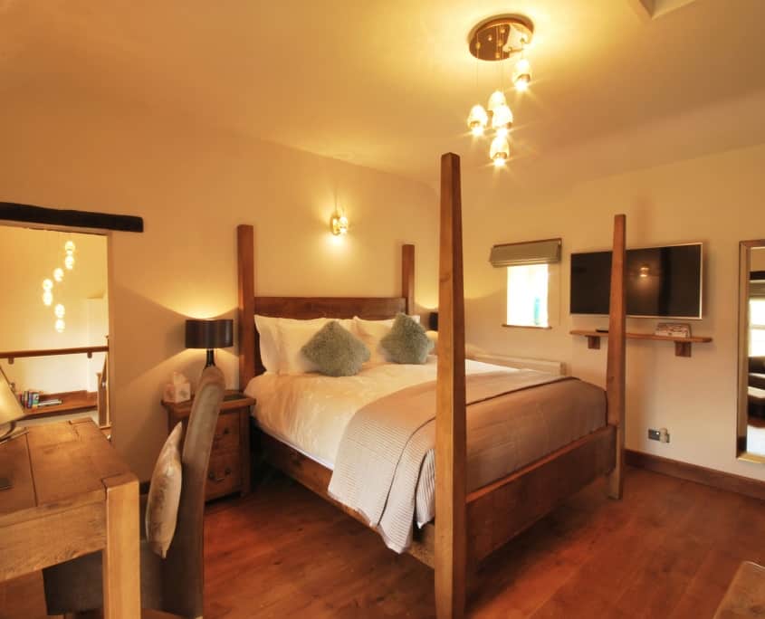 Honeysuckle Cottage Bedroom