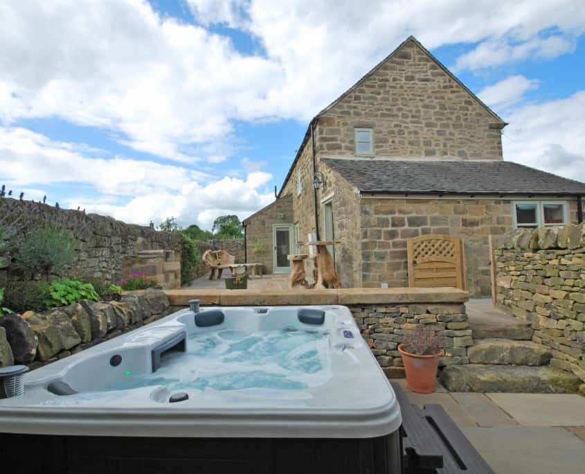 Heather Cottage Self Catering Hot Tub