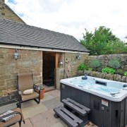 Heather Cottage Hot Tub